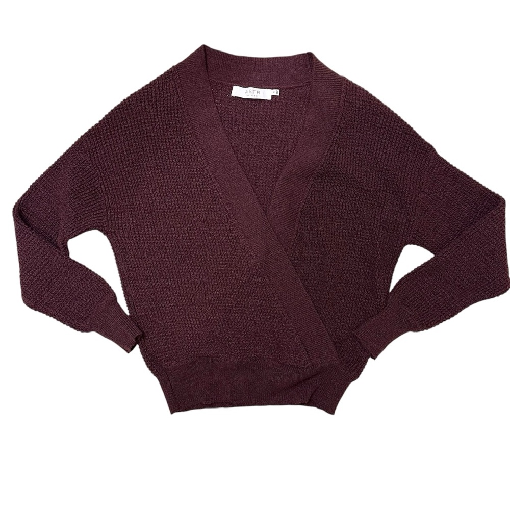 ASTR The Label Stephanie V Neck Wrap sweater in Burgundy Medium - Picture 8 of 11